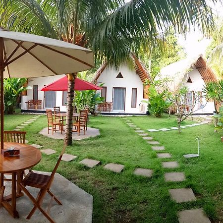 Ananta Bungalow Sakti Exteriör bild