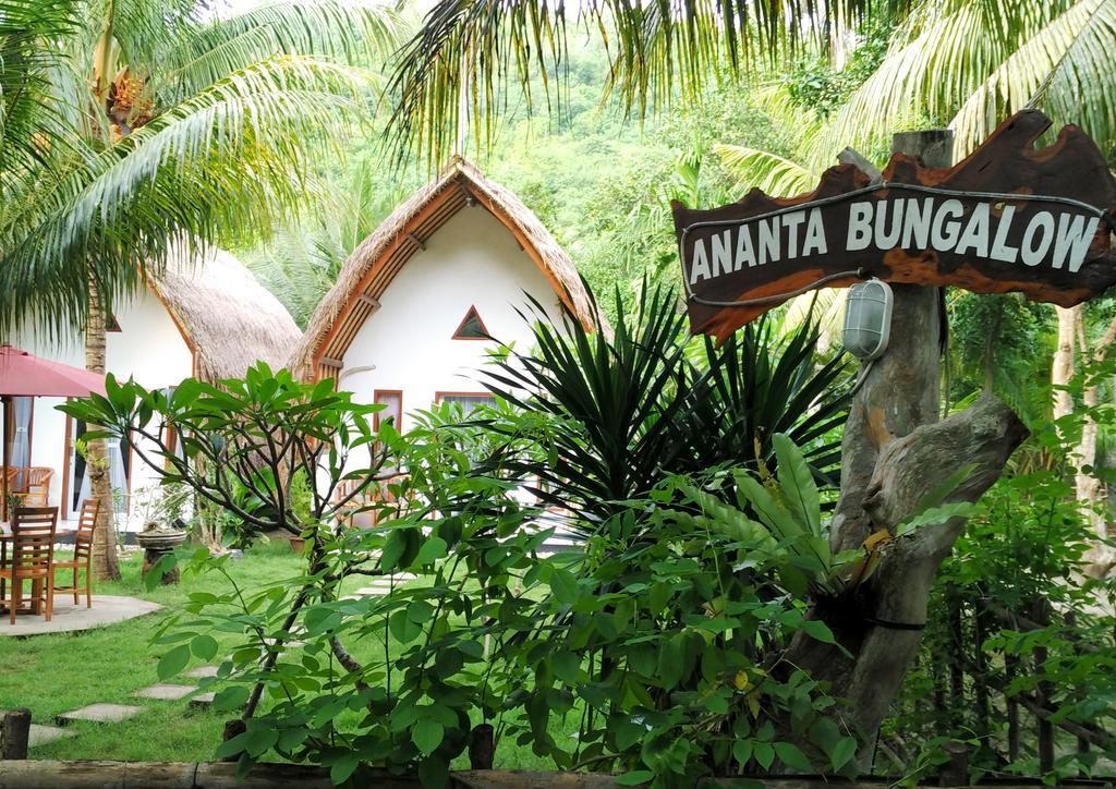 Ananta Bungalow Sakti Exteriör bild