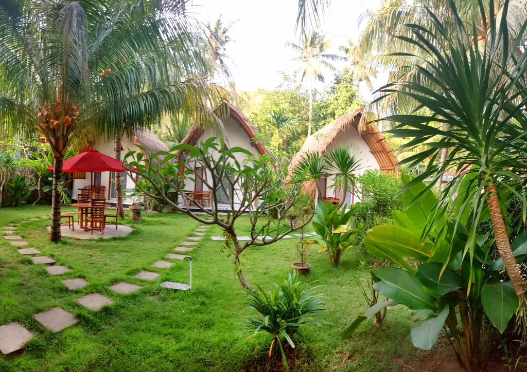 Ananta Bungalow Sakti Exteriör bild