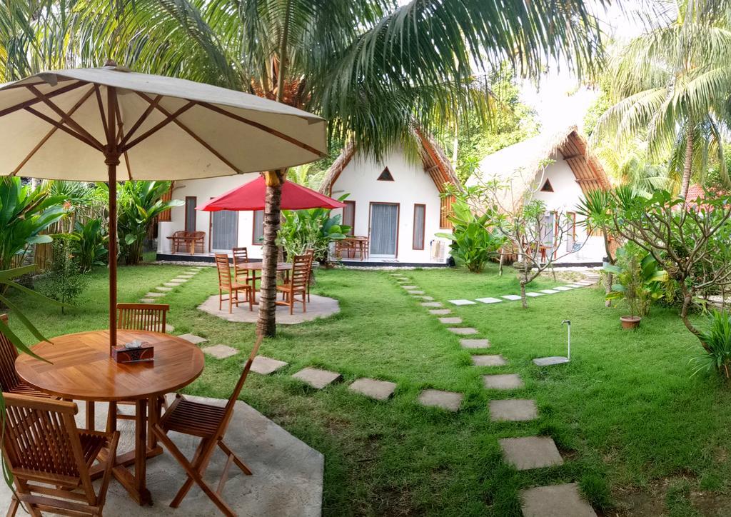 Ananta Bungalow Sakti Exteriör bild