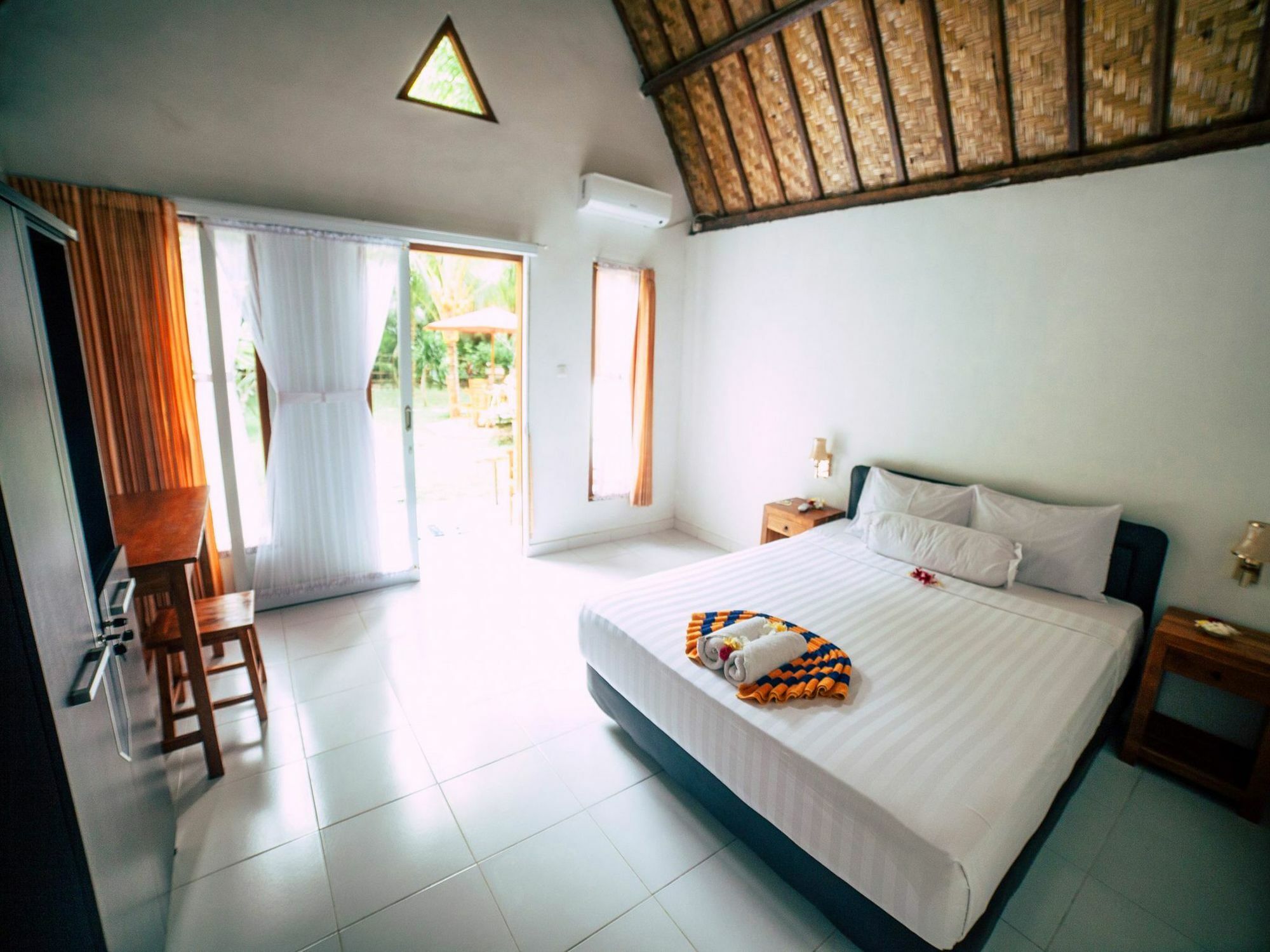 Ananta Bungalow Sakti Exteriör bild